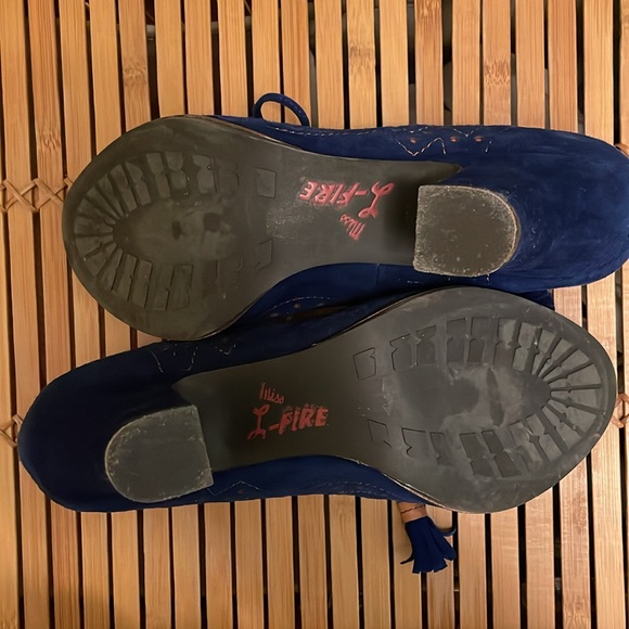 Miss L Fire blue suede pumps. Size Euro 36, US 6.5 Worn once indoors - Picture 3 of 7